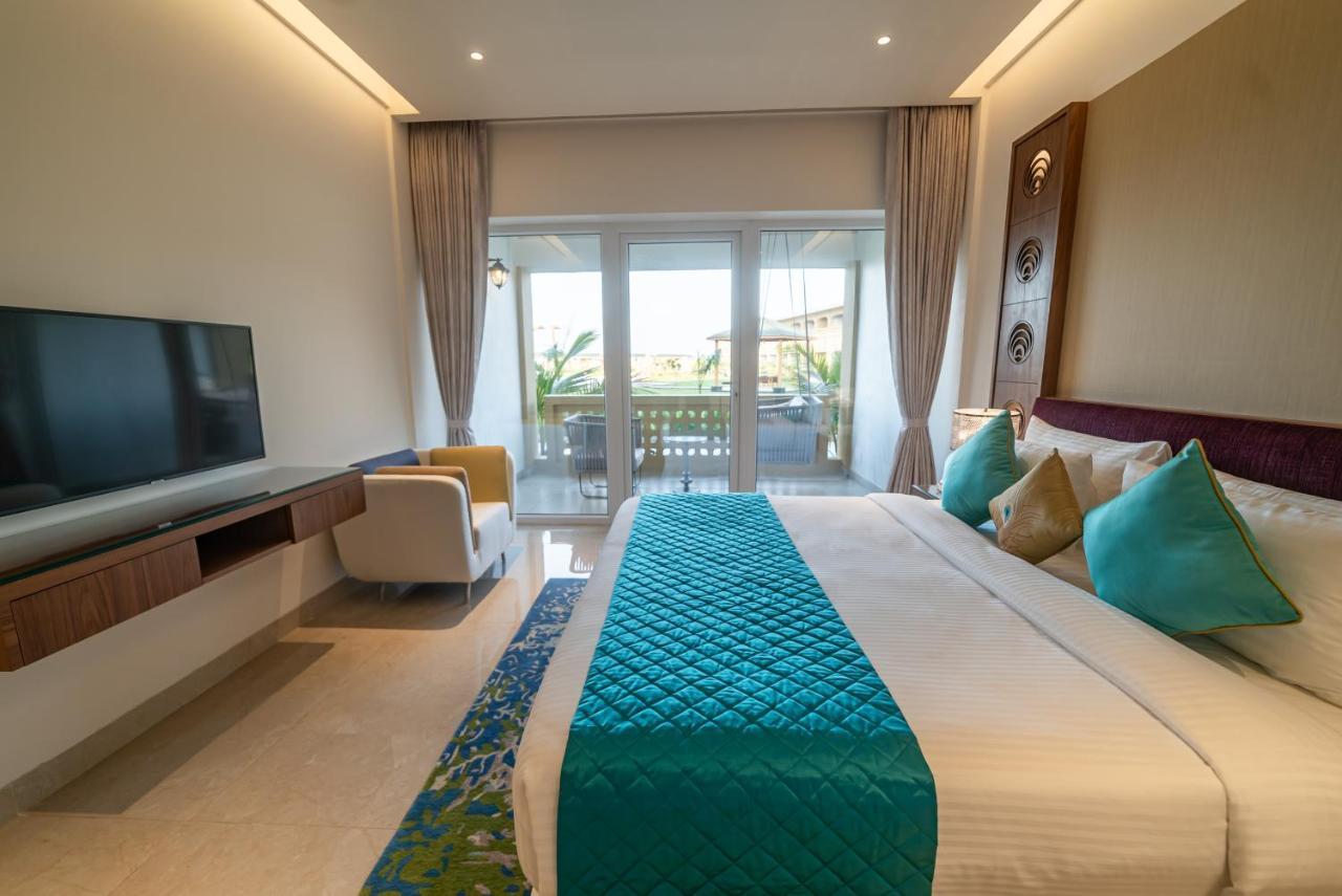 Hawthorn Suites By Wyndham Dwarka Buitenkant foto