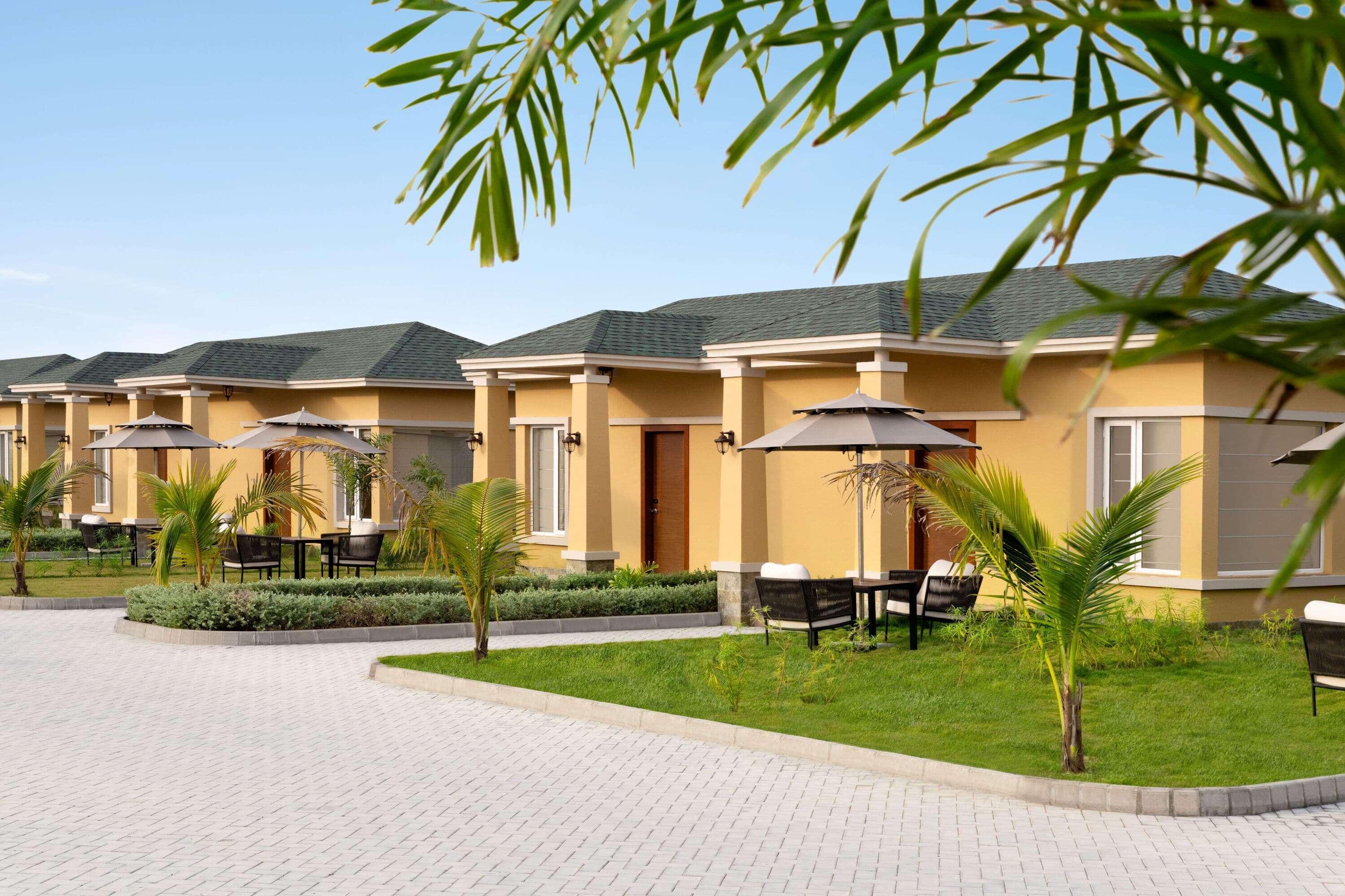 Hawthorn Suites By Wyndham Dwarka Buitenkant foto